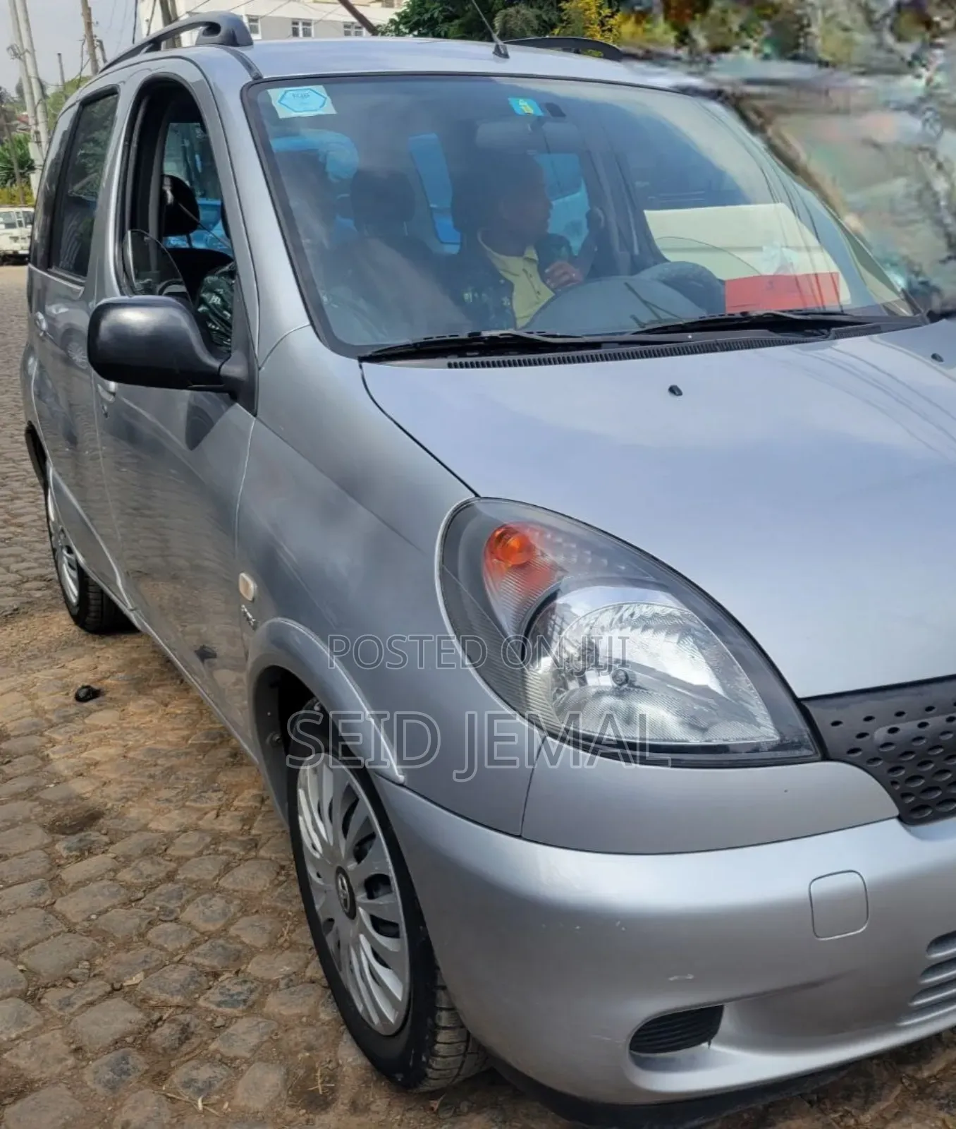 Toyota Yaris 2001 Silver