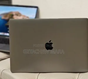 New Laptop Apple MacBook Pro 2019 16GB Intel Core I7 SSD 1T