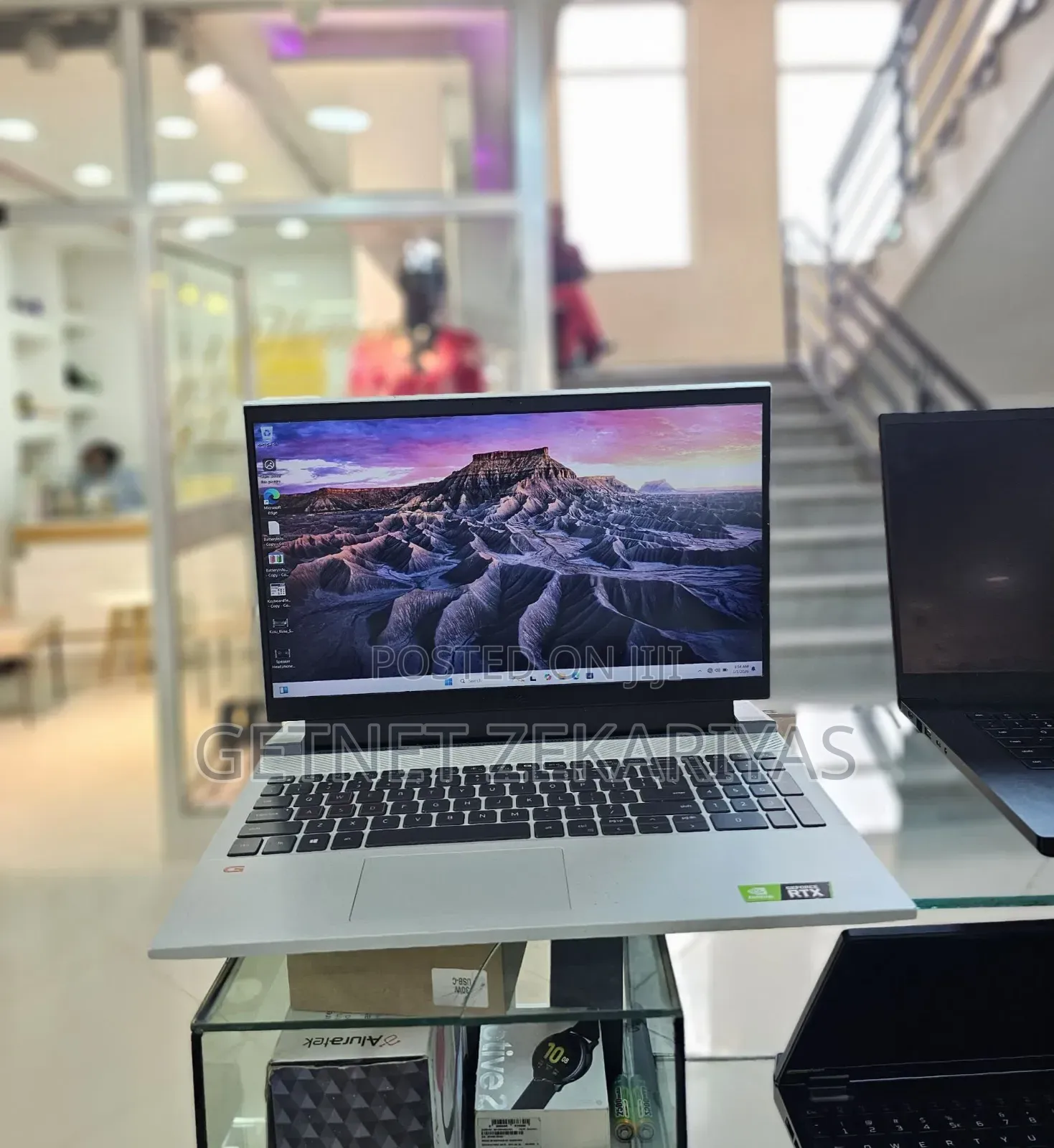 New Laptop Dell G15 5511 16GB Intel Core I7 SSD 512GB