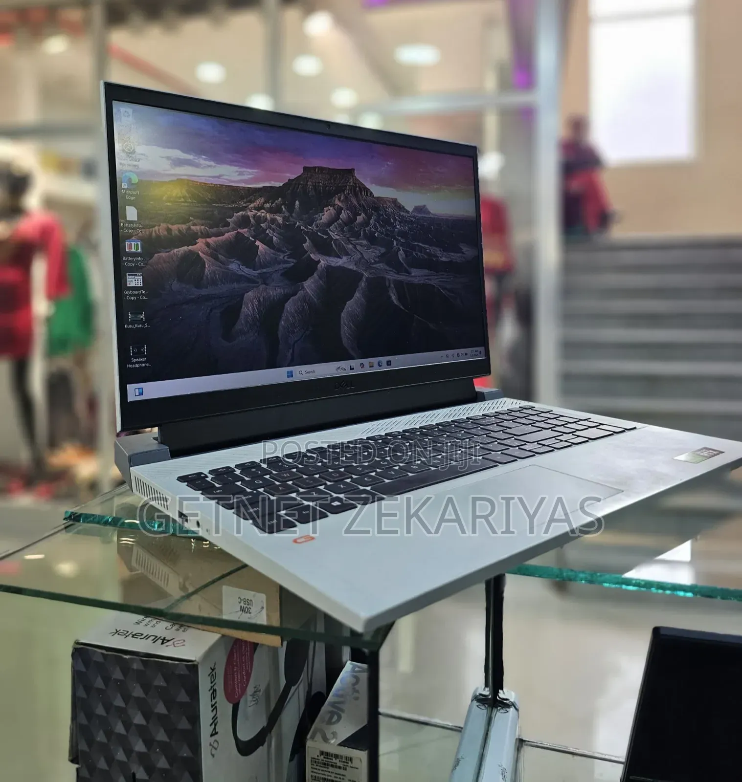 New Laptop Dell G15 5511 16GB Intel Core I7 SSD 512GB