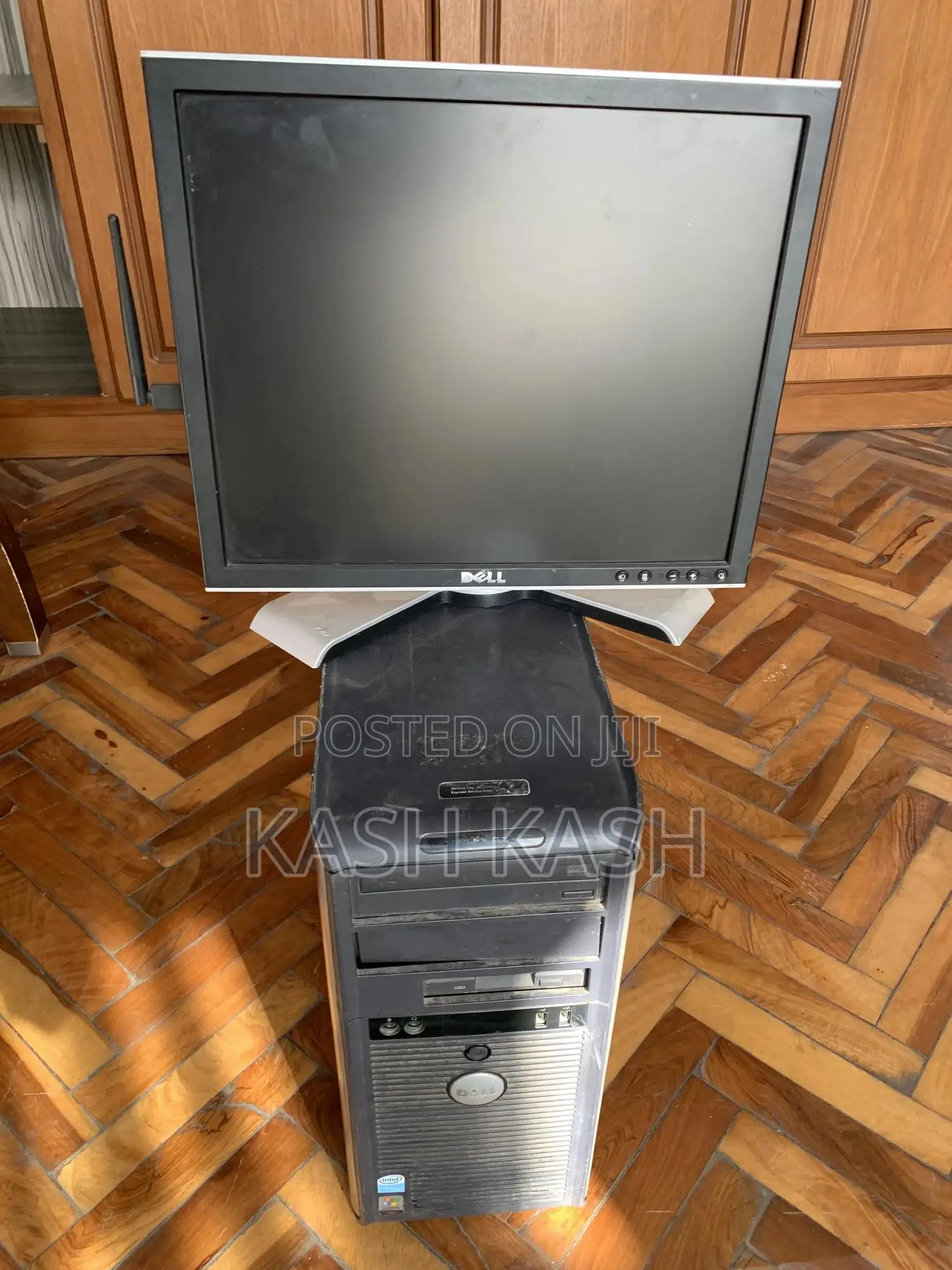 Desktop Computer Dell OptiPlex 7450 3GB Intel Core 2 Duo HDD 160GB