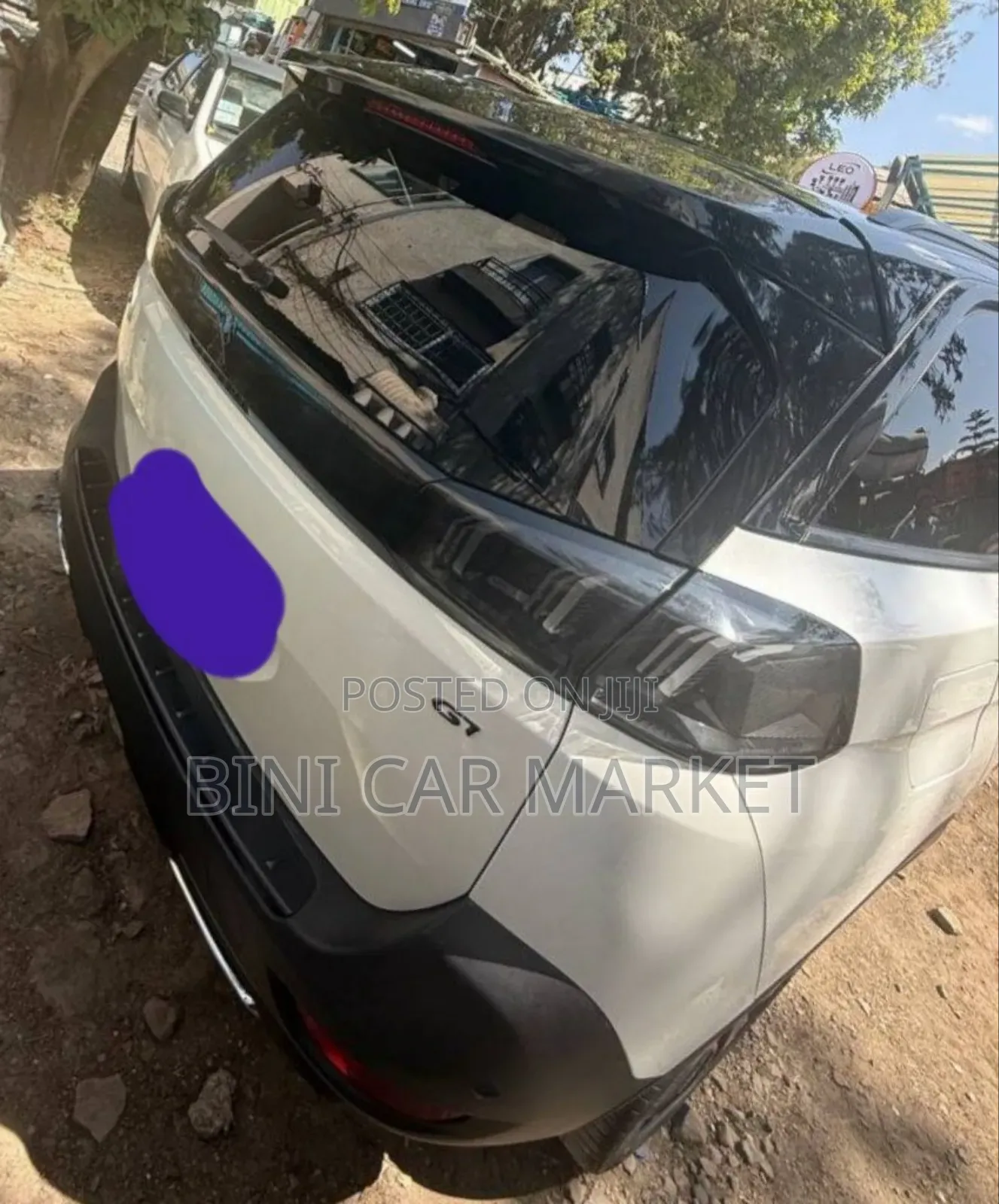 Peugeot 5008 2022 White