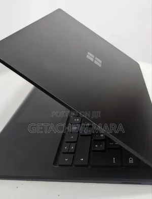 New Laptop Microsoft Surface 16GB Intel Core I7 SSD 512GB