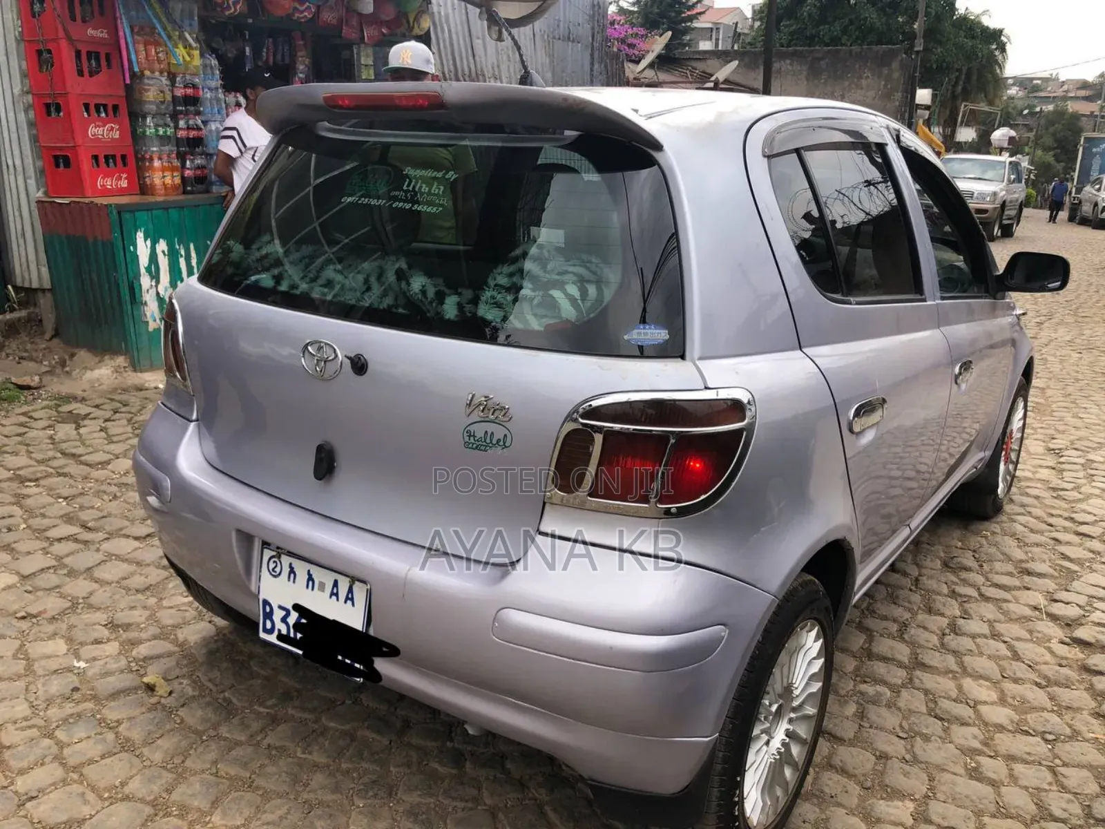 Toyota Vitz 2004 Silver