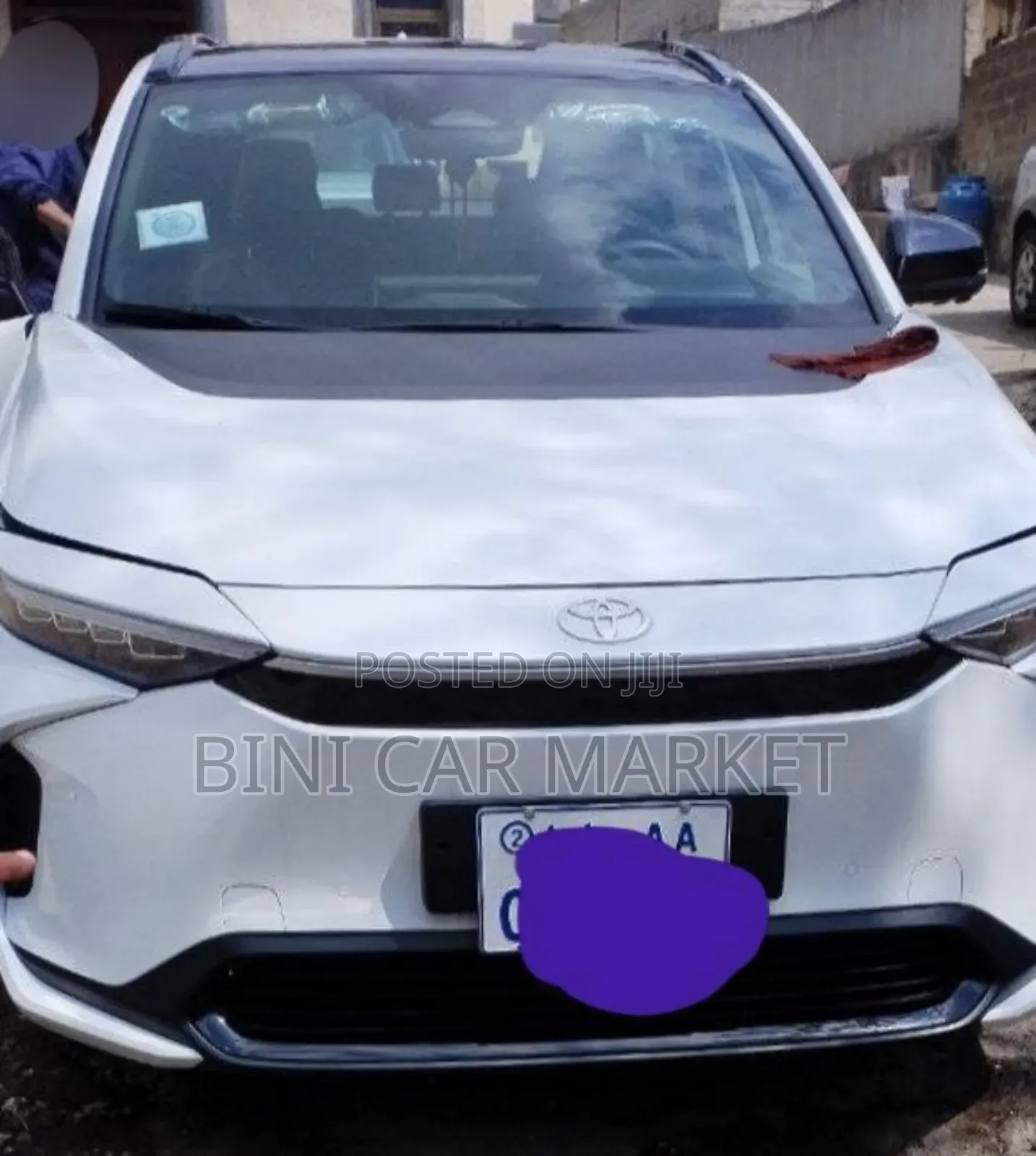 Toyota bZ4X 2024 White