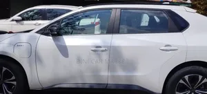 Toyota bZ4X 2024 White