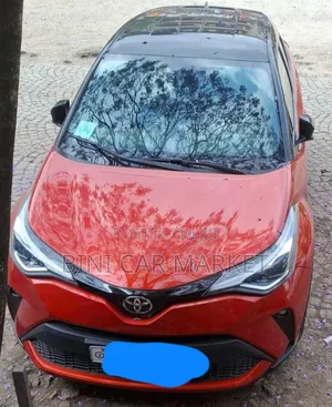 Toyota C-HR 2021 Orange