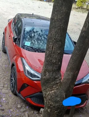 Toyota C-HR 2021 Orange