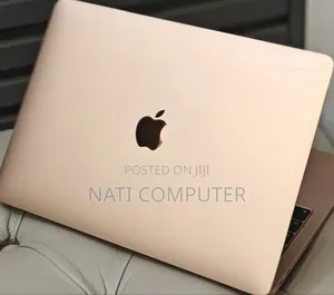 Photo - New Laptop Apple MacBook Air 2020 8GB Intel Core I3 SSD 256GB