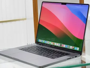 New Laptop Apple MacBook Pro M1 32GB Apple M1 Max SSD 512GB