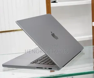 New Laptop Apple MacBook Pro 2021 M1 32GB Apple M1 SSD 512GB