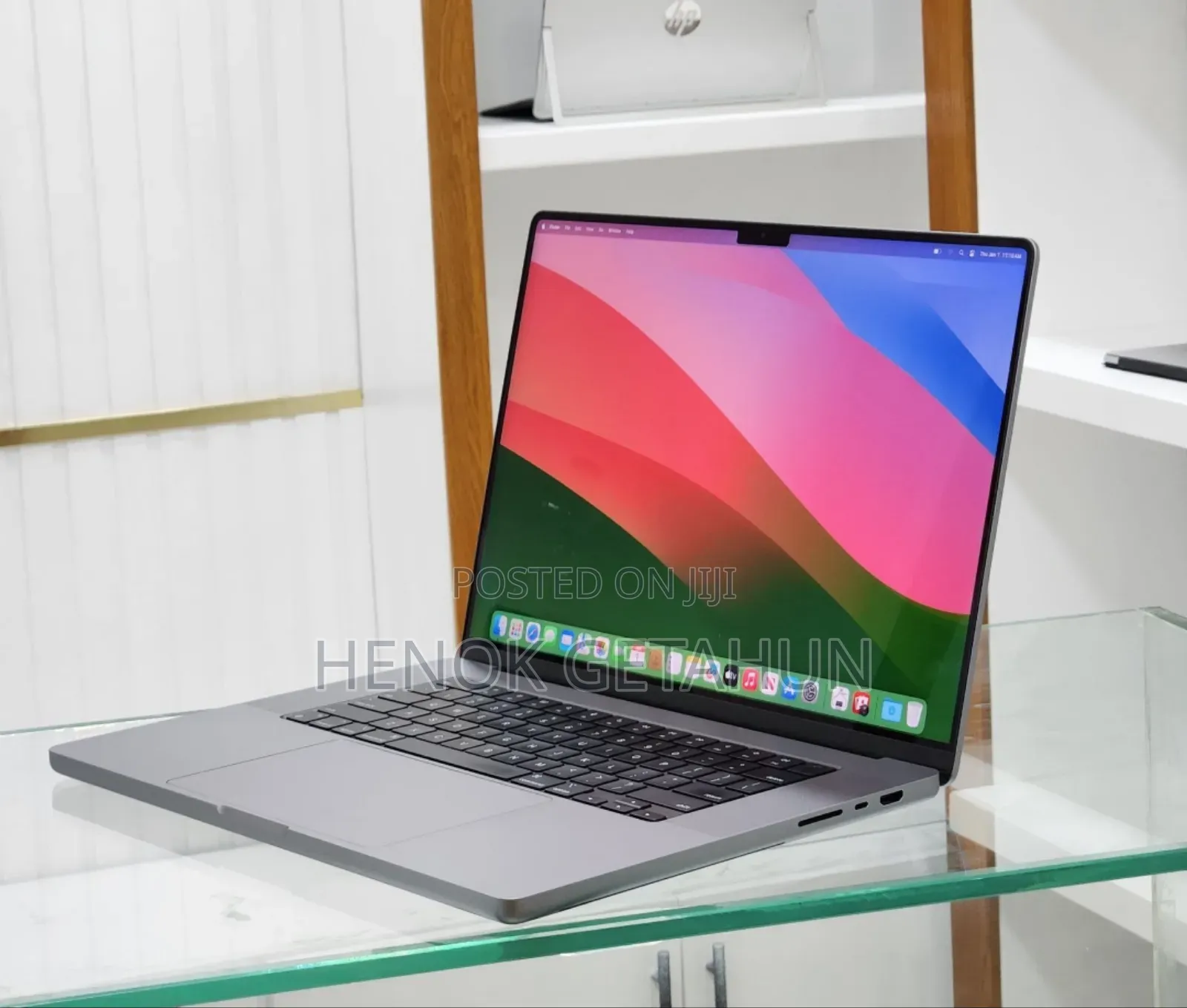 New Laptop Apple MacBook Pro 2021 M1 32GB Apple M1 SSD 512GB