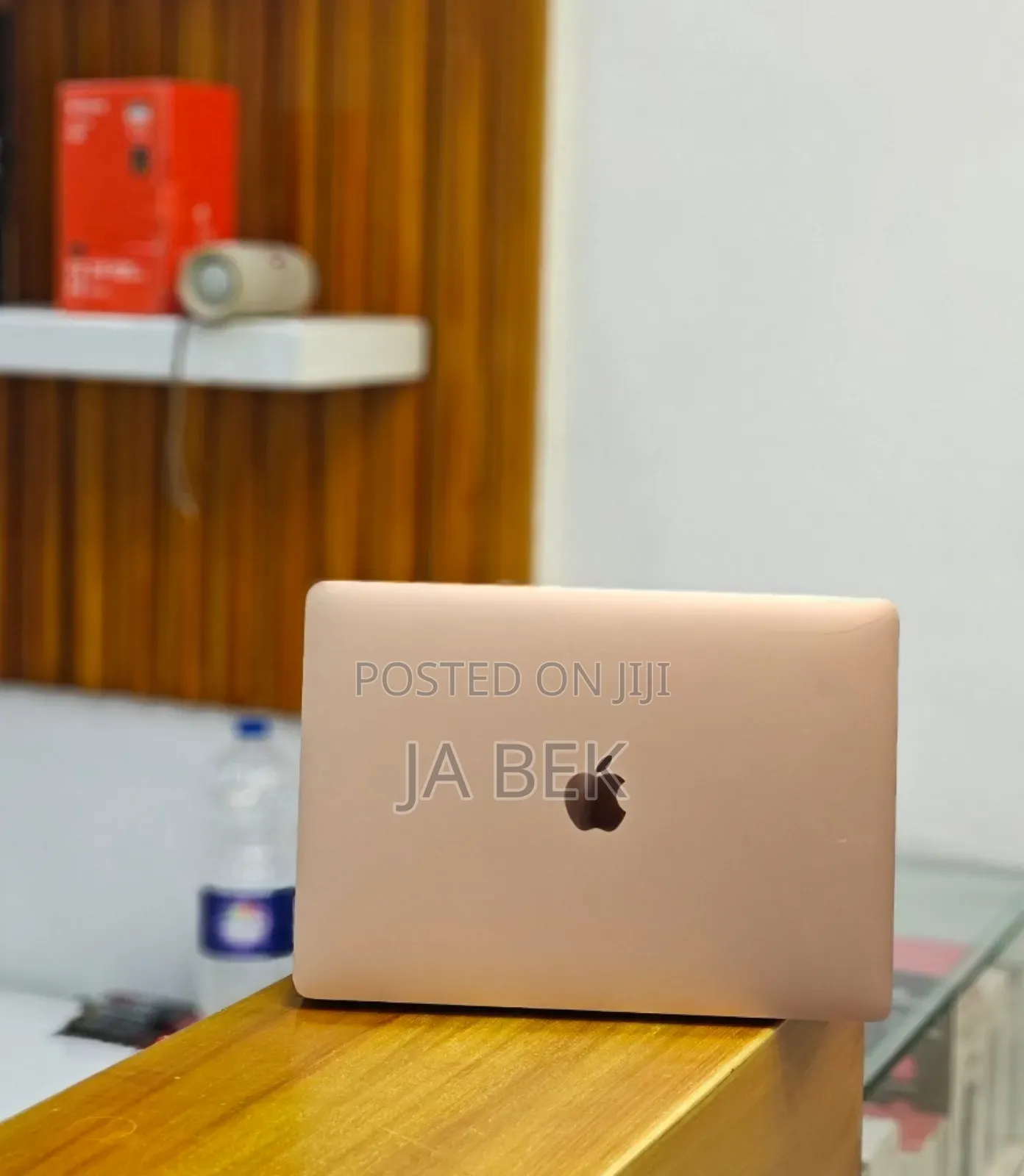 New Laptop Apple MacBook Air 2020 8GB Intel Core I3 SSD 256GB