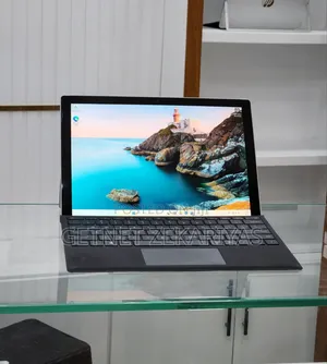 New Laptop Microsoft Surface 8GB Intel Core I7 SSD 256GB