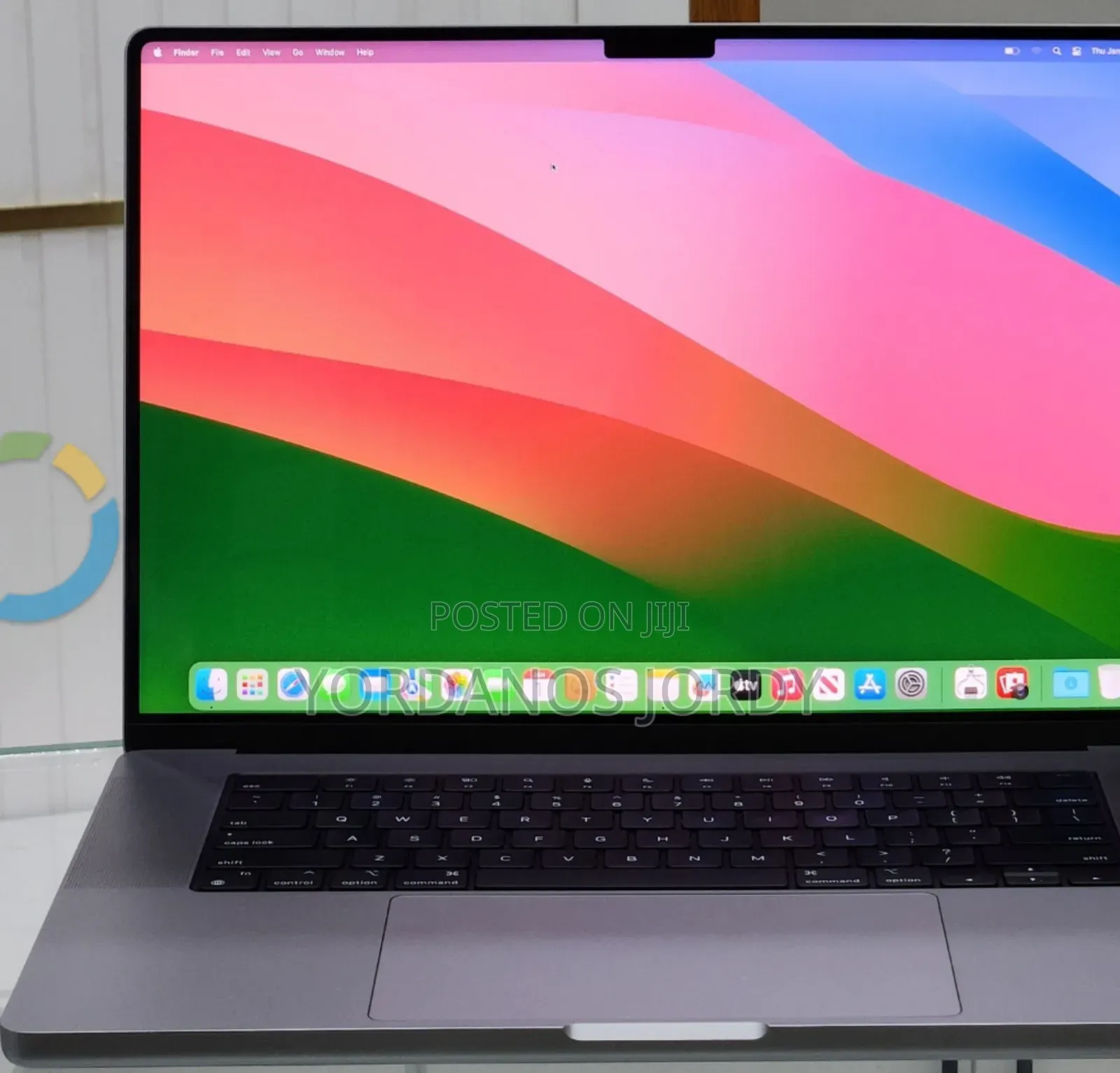 New Laptop Apple MacBook Pro 2021 M1 32GB Apple M1 Pro SSD 512GB