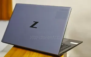 New Laptop HP ZBook Firefly 15 G7 32GB Intel Core I7 SSD 512GB