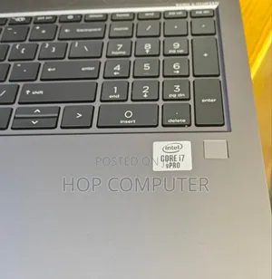 New Laptop HP ZBook Firefly 15 G7 32GB Intel Core I7 SSD 512GB