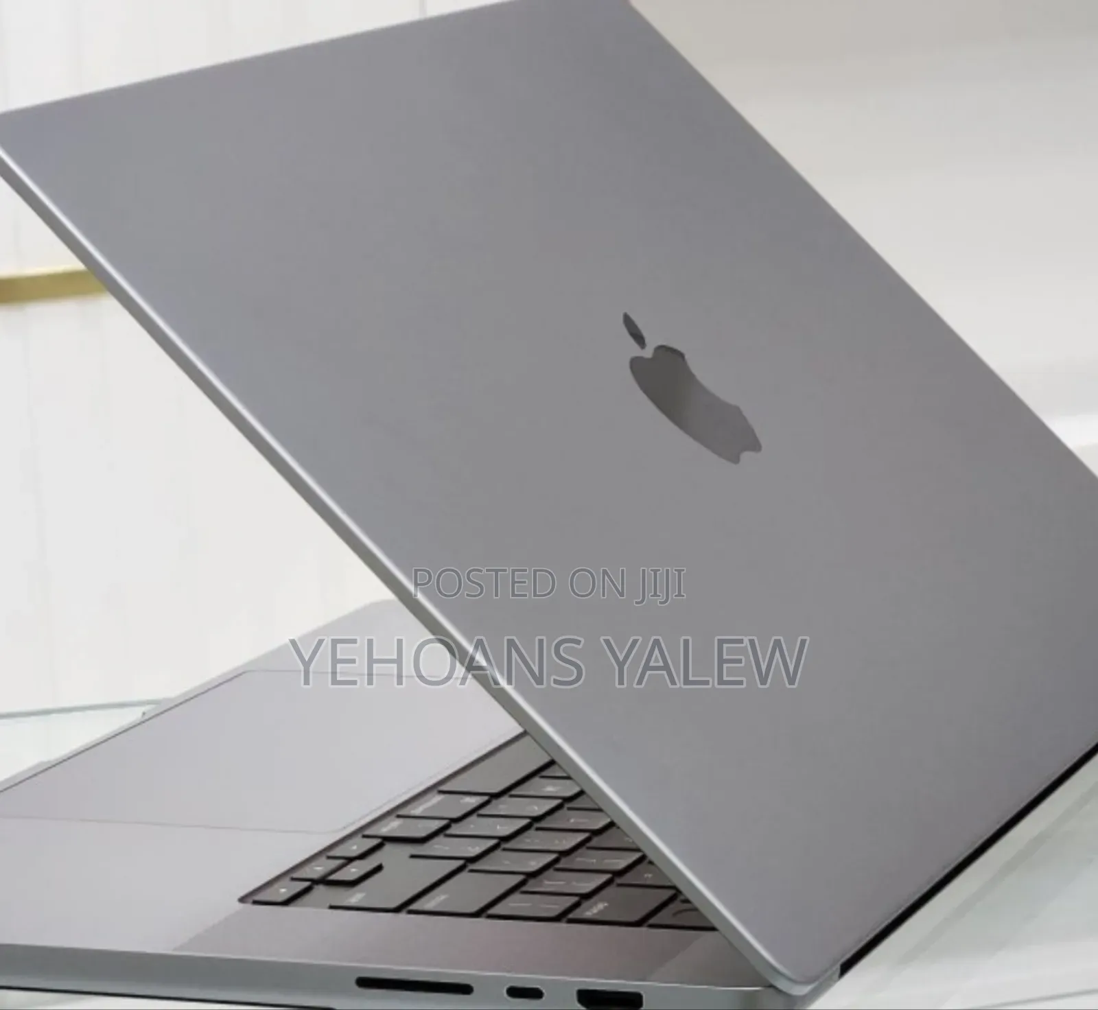 New Laptop Apple MacBook Pro M1 32GB Apple M1 Pro SSD 512GB