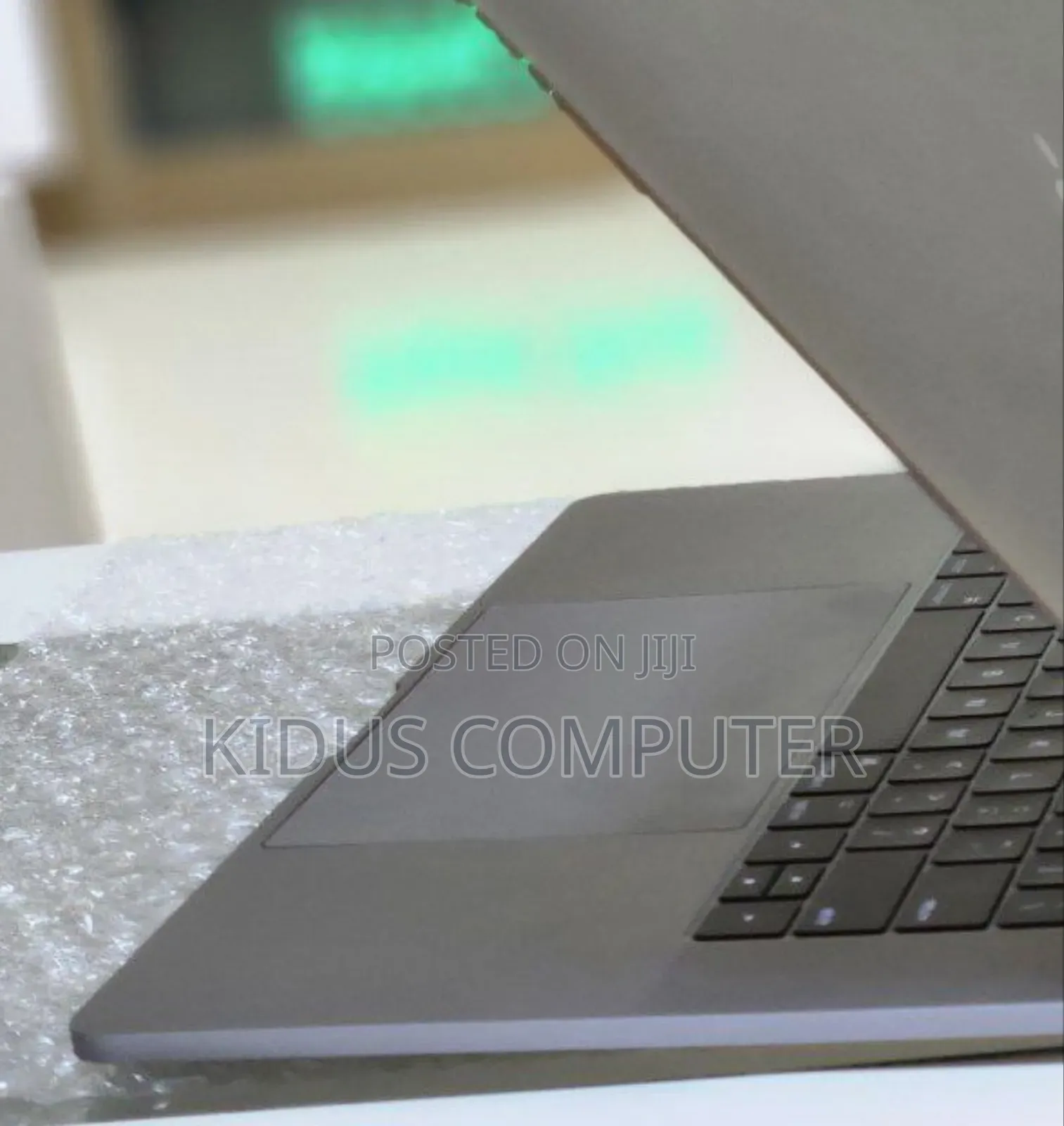 New Laptop Apple MacBook Pro 2019 32GB Intel Core I7 SSD 512GB