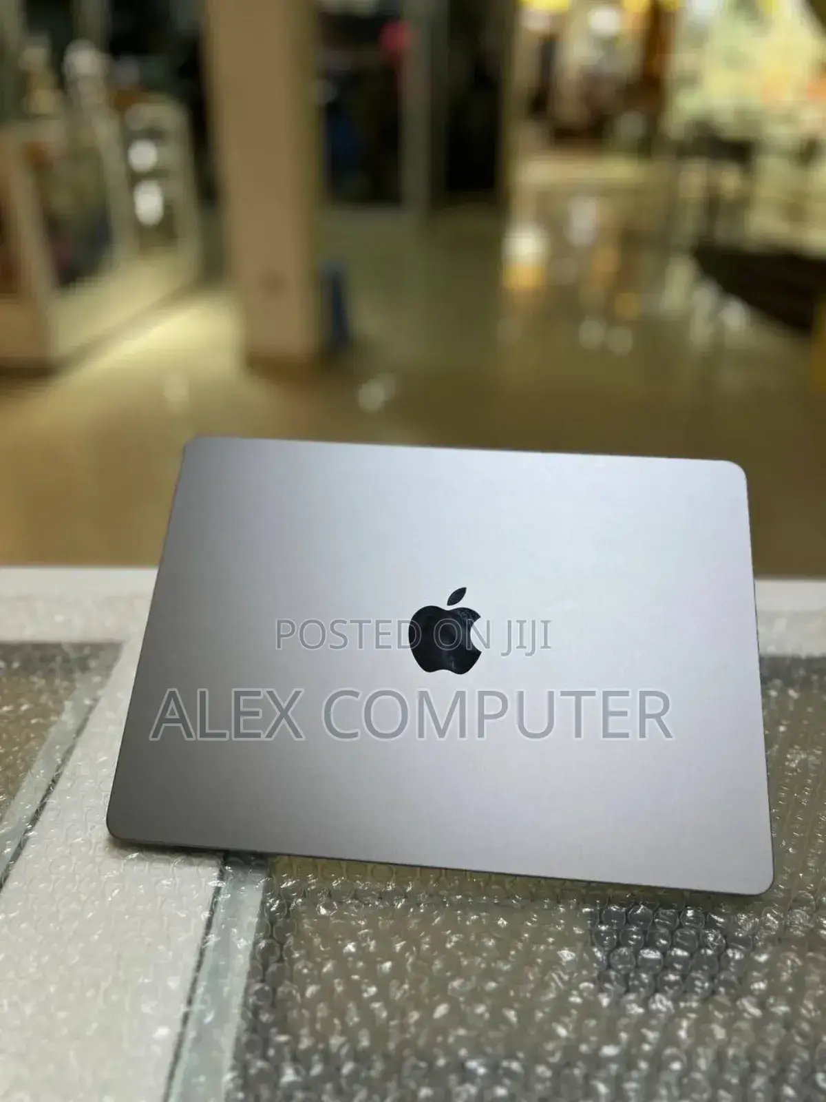 New Laptop Apple MacBook Air 2020 M1 8GB Apple M1 SSD 256GB