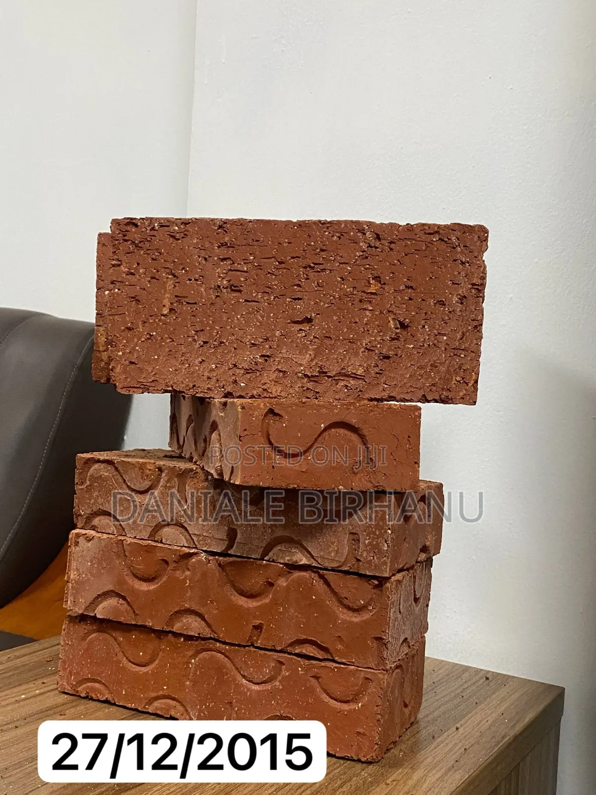 ሸክላ ጡብ Brick