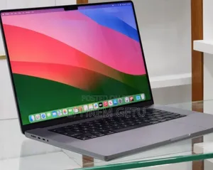 New Laptop Apple MacBook 32GB Apple M1 Max SSD 512GB