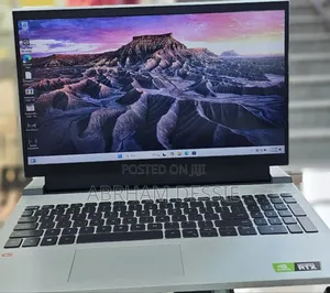 New Laptop Dell 16GB Intel Core I7 SSD 512GB