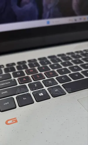 New Laptop Dell 16GB Intel Core I7 SSD 512GB