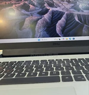 New Laptop Dell 16GB Intel Core I7 SSD 512GB