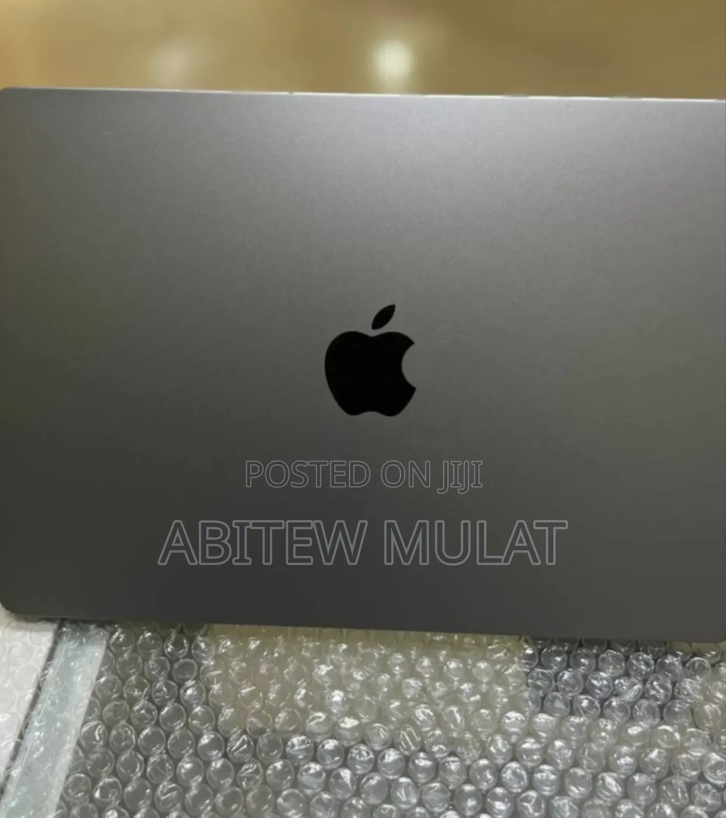 New Laptop Apple MacBook Air 2022 M2 8GB Apple M2 SSD 256GB