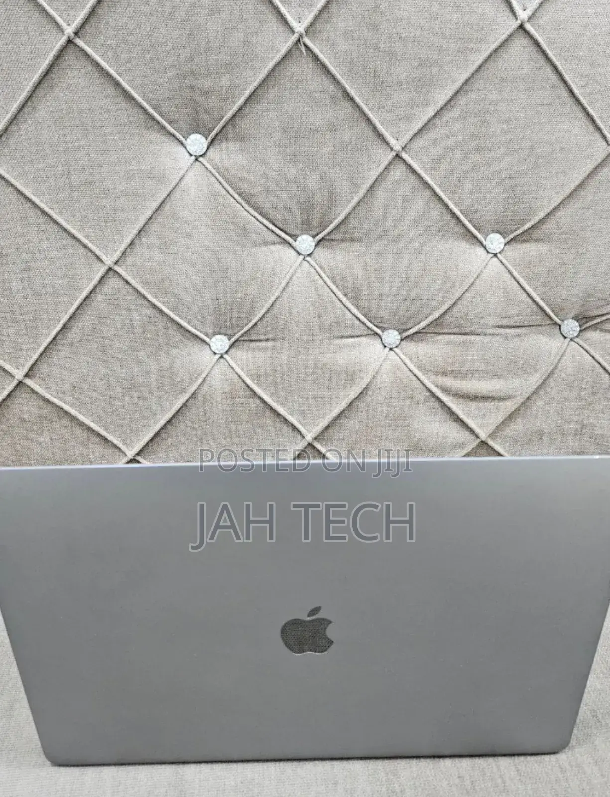 New Laptop Apple MacBook Pro 2019 16GB Intel Core I9 SSD 512GB