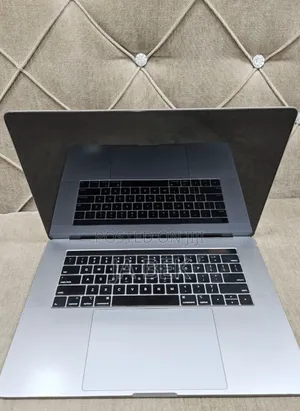 New Laptop Apple MacBook Pro 2019 16GB Intel Core I9 SSD 512GB