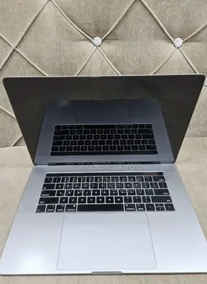 New Laptop Apple MacBook Pro 2019 16GB Intel Core I9 SSD 512GB