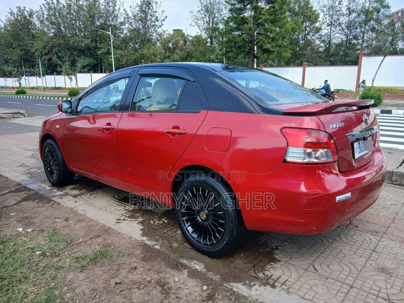 Toyota Belta 2008 Red