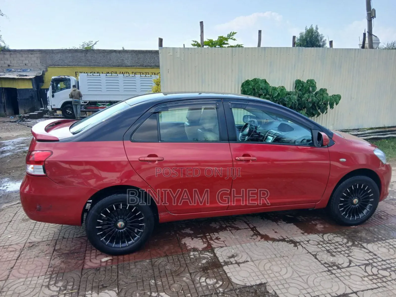Toyota Belta 2008 Red