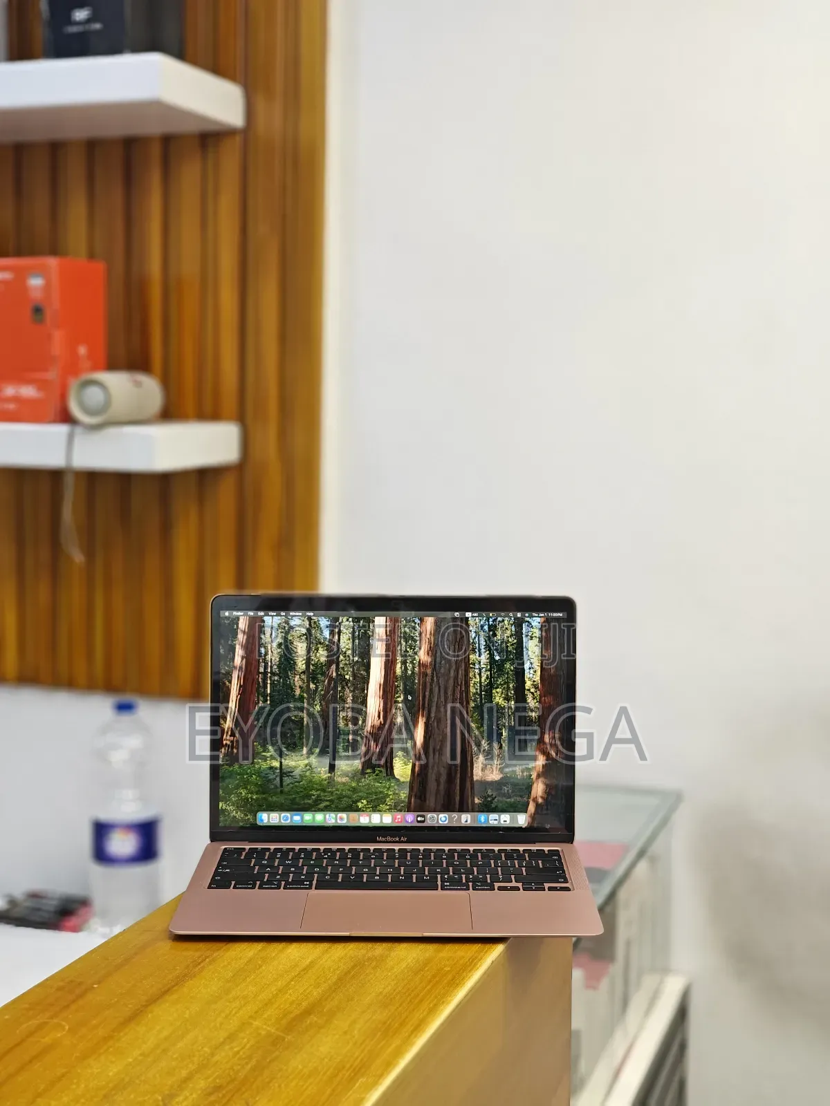 New Laptop Apple MacBook Air 2020 8GB Intel Core I3 SSD 256GB