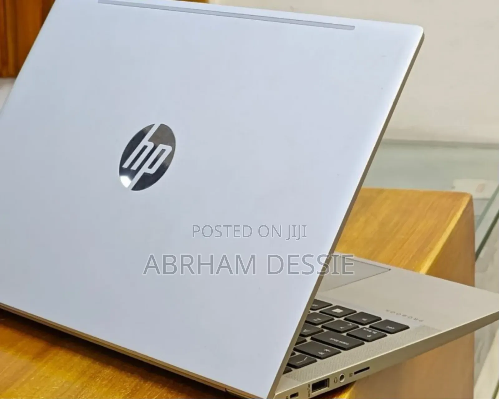 New Laptop HP ProBook 440 G7 8GB Intel Core I5 SSD 256GB