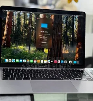 New Laptop Apple MacBook Air 2020 8GB Intel Core I3 SSD 256GB