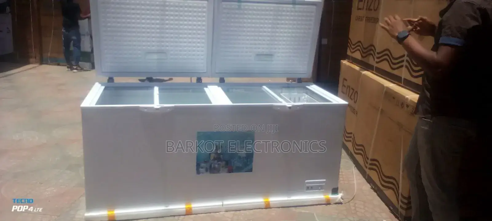 Enzo Chest Freezer Model Cer 700l Brand Model Bale Hulet Ber