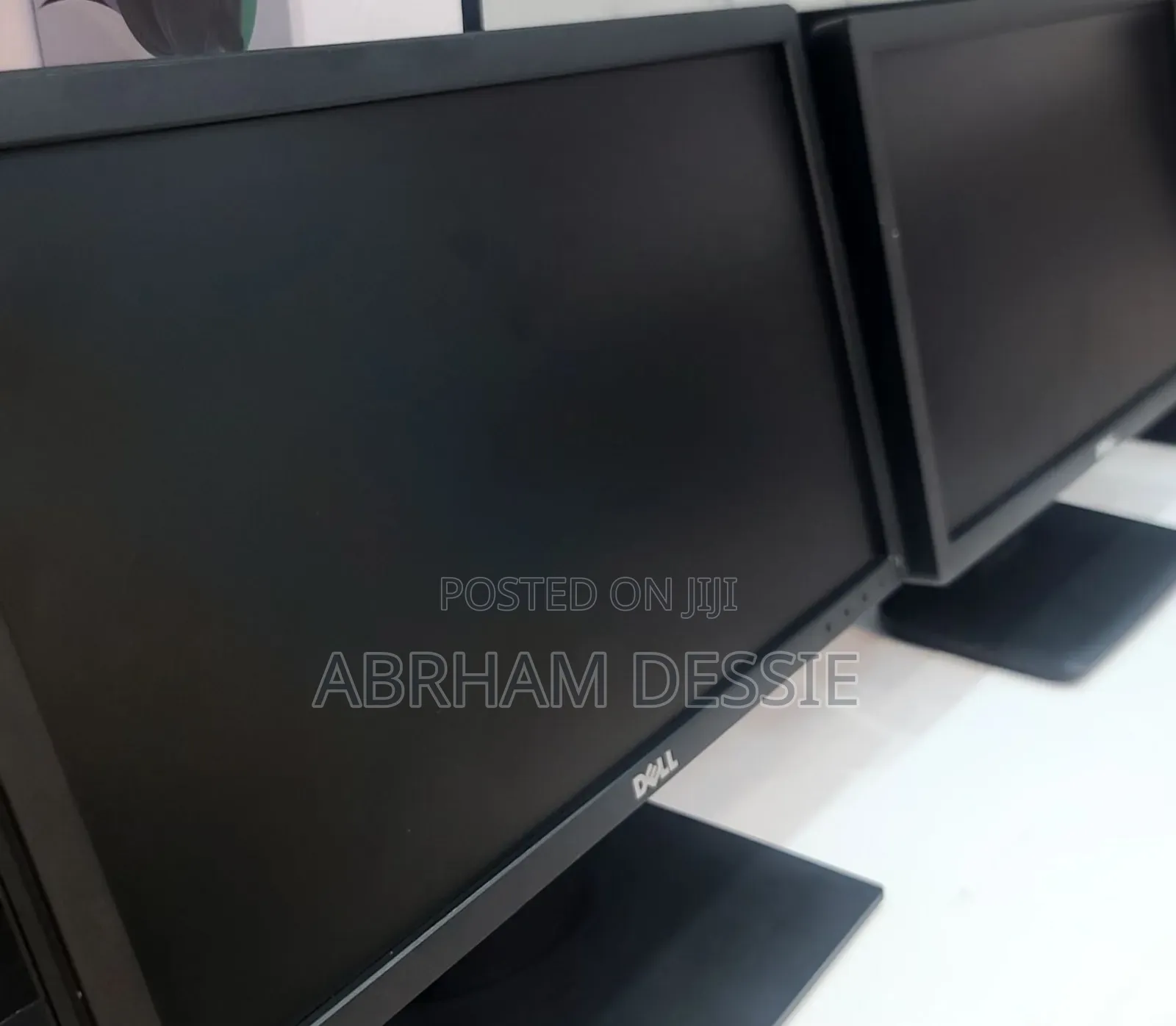 New Desktop Computer Dell 4GB Intel Core I5 SSD 500GB