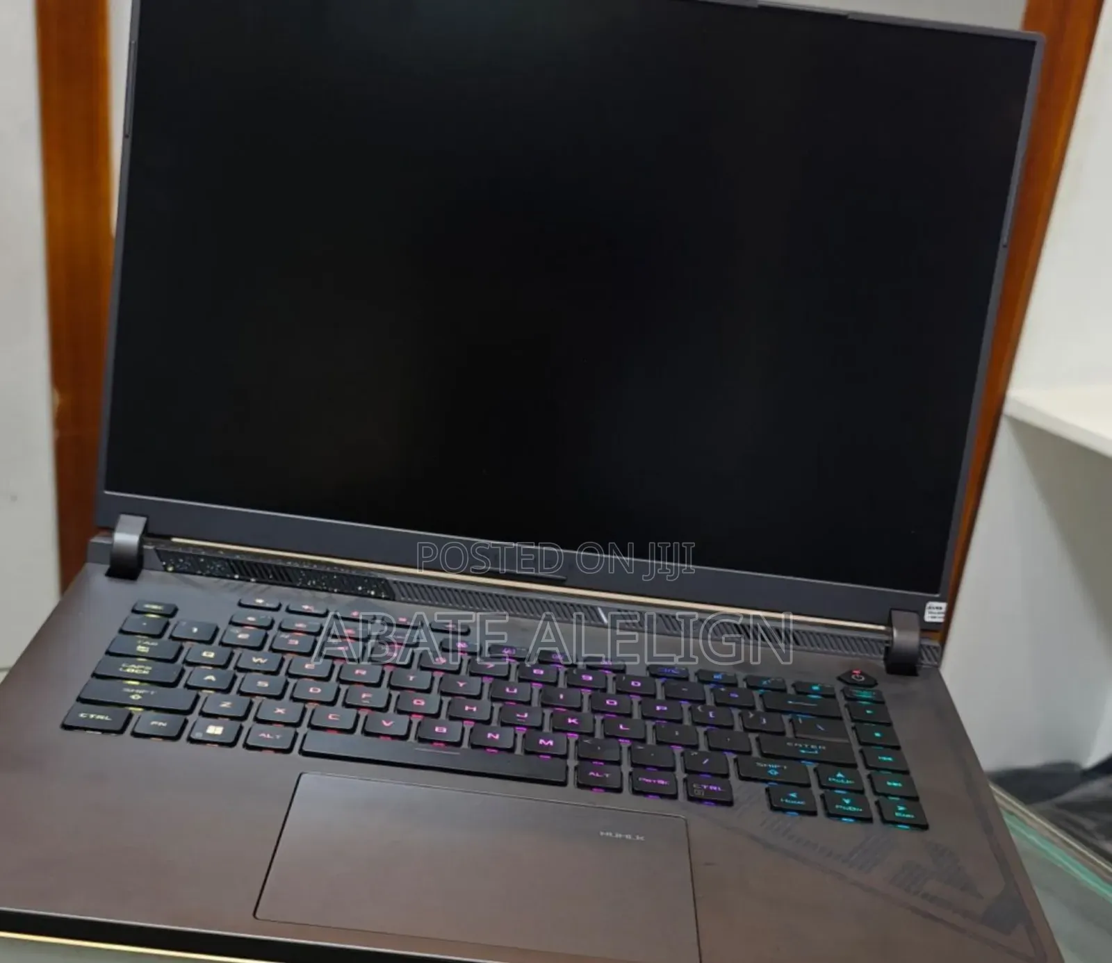 New Laptop Asus ROG Strix G15 16GB Intel Core I9 SSD 1T