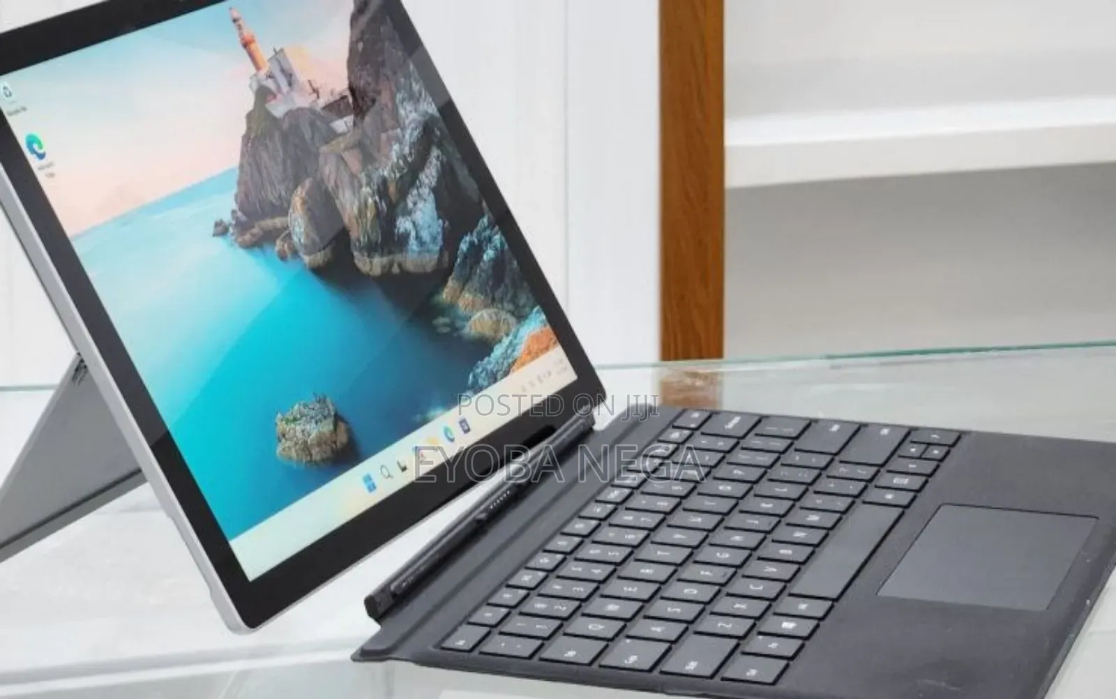 New Laptop Microsoft Surface 16GB Intel Core I7 SSD 256GB