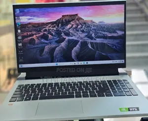 New Laptop Dell G15 5535 16GB Intel Core I7 SSD 512GB