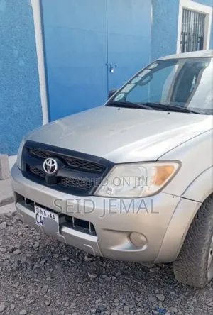 Toyota Hilux 2008 Silver