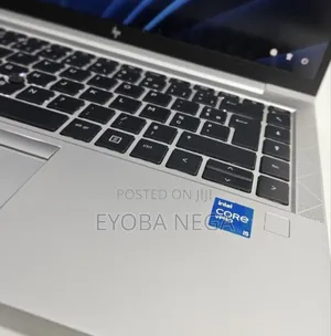 New Laptop HP EliteBook 840 G8 16GB Intel Core I5 SSD 512GB