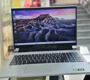 New Laptop Dell G15 5511 16GB Intel Core I7 SSD 512GB