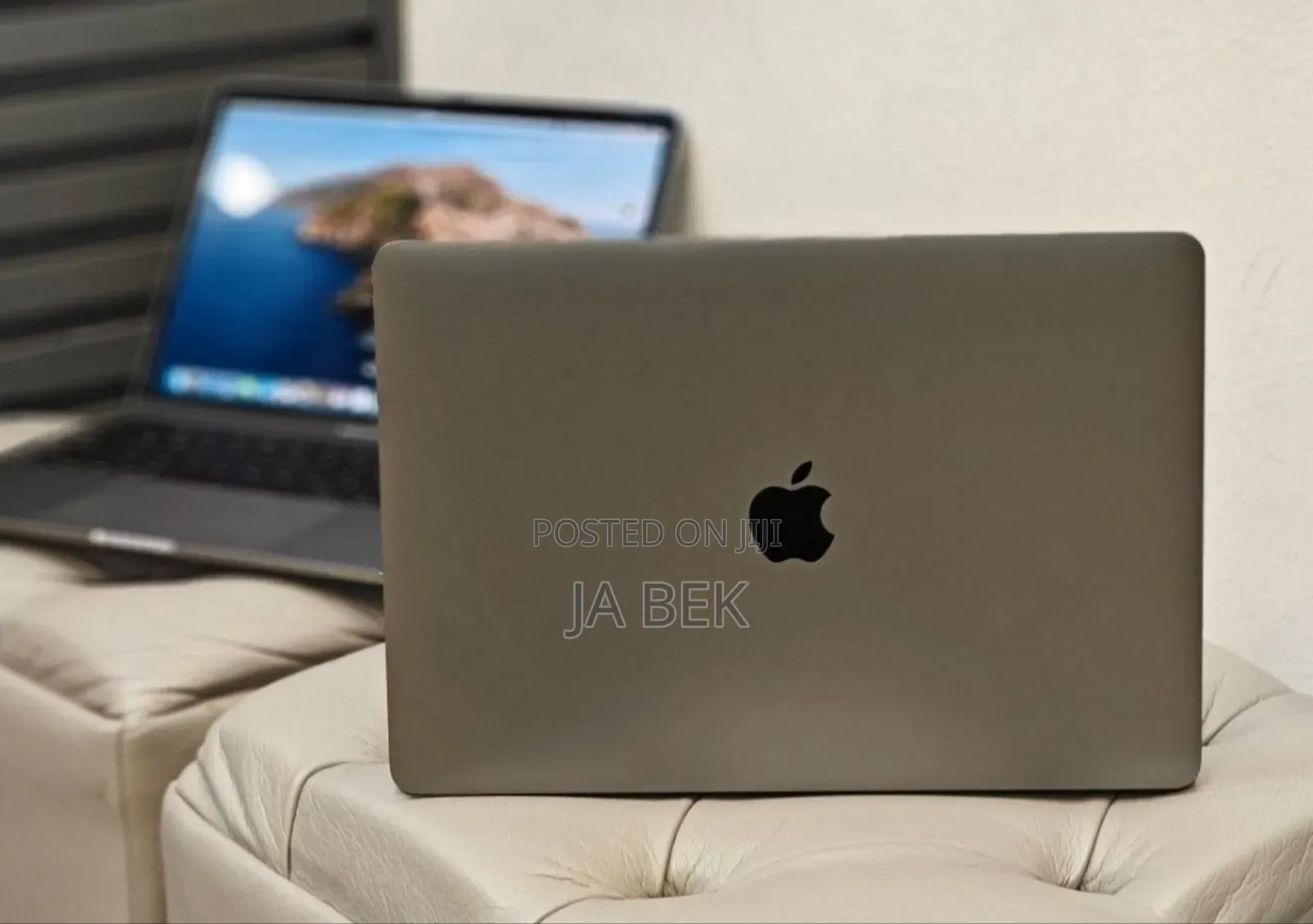 New Laptop Apple MacBook Pro 2019 16GB Intel Core I7 SSD 1T