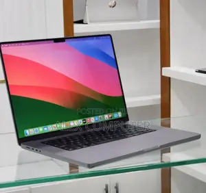 New Laptop Apple MacBook Pro M1 32GB Apple M1 Max SSD 16 GB