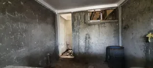 Furnished 6bdrm Townhouse/Terrace in አለም ባንክ ቱሉድምቱ, Akaky Kaliti