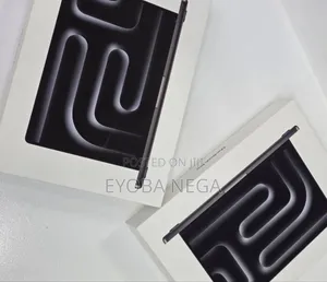 New Laptop Apple MacBook Pro 2024 M4 Pro 14-Inch 16GB Apple M4 SSD 1T